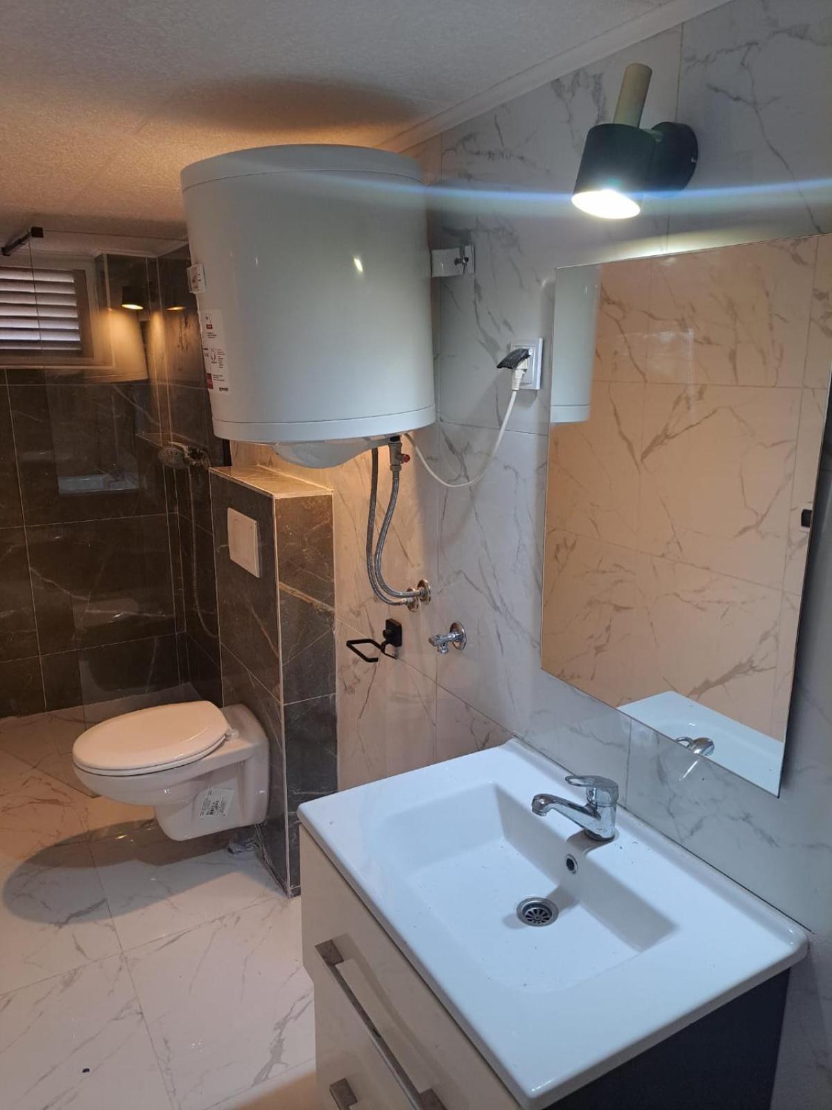 Apartmani Ana Tribalj Kültér fotó