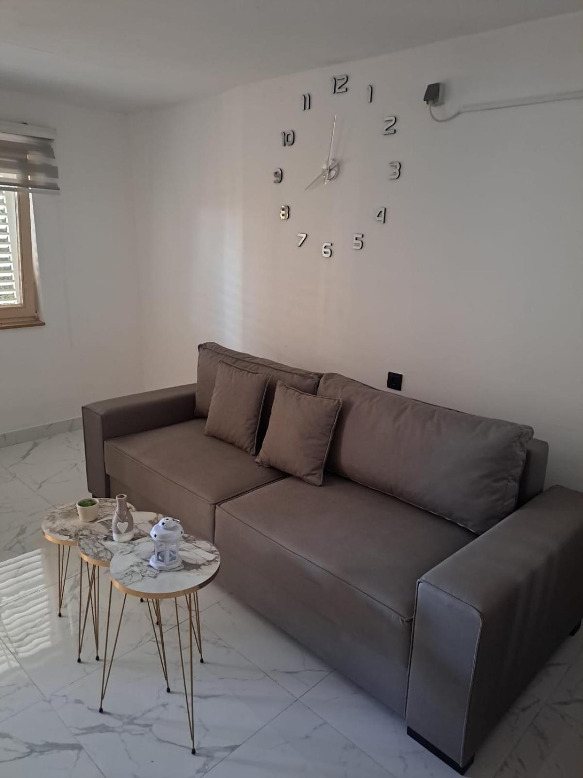 Apartmani Ana Tribalj Kültér fotó