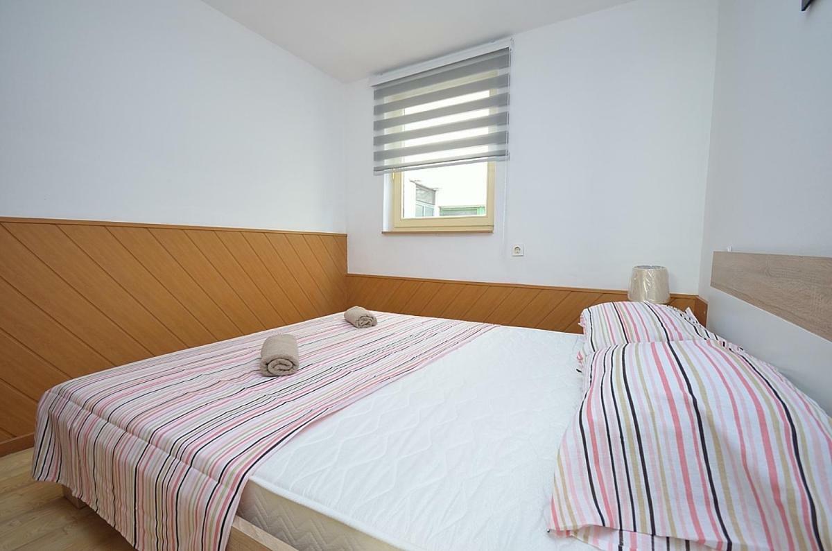 Apartmani Ana Tribalj Kültér fotó